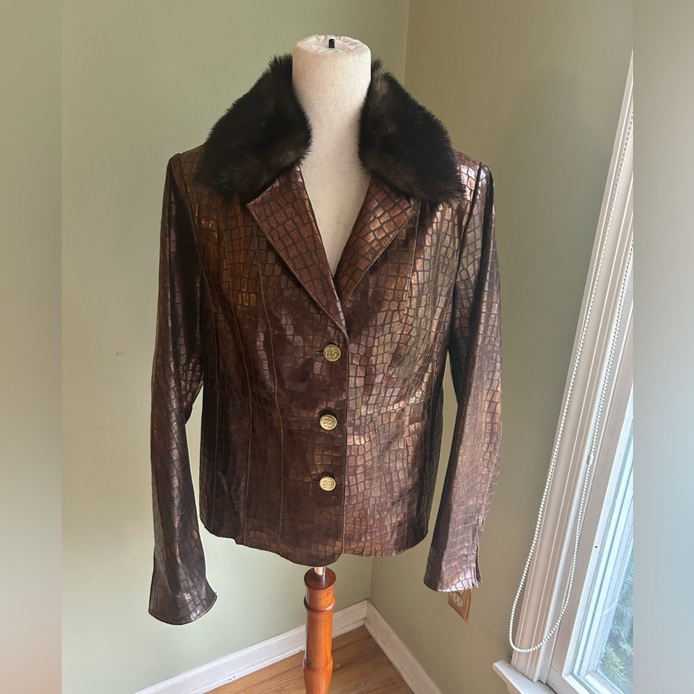 Bradley by Bradley Bayou crocodile embossed leather jacket fake fur collar M